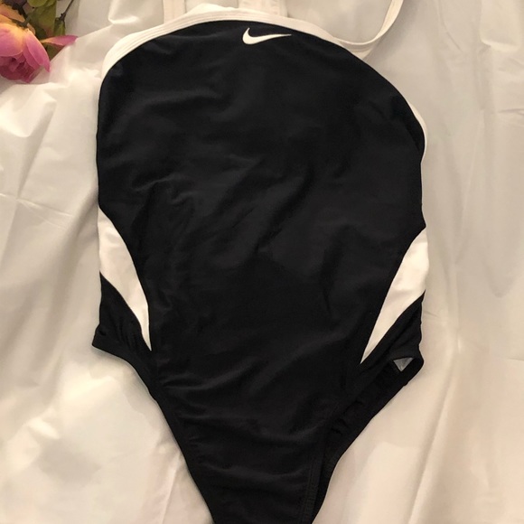 Nike Other - Nike bathing suite NWT black& white size 14